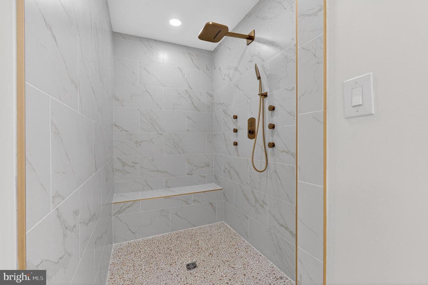 358 Prestonfield Lane photo 43