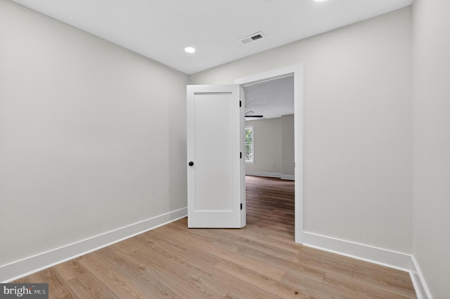 358 Prestonfield Lane photo 45