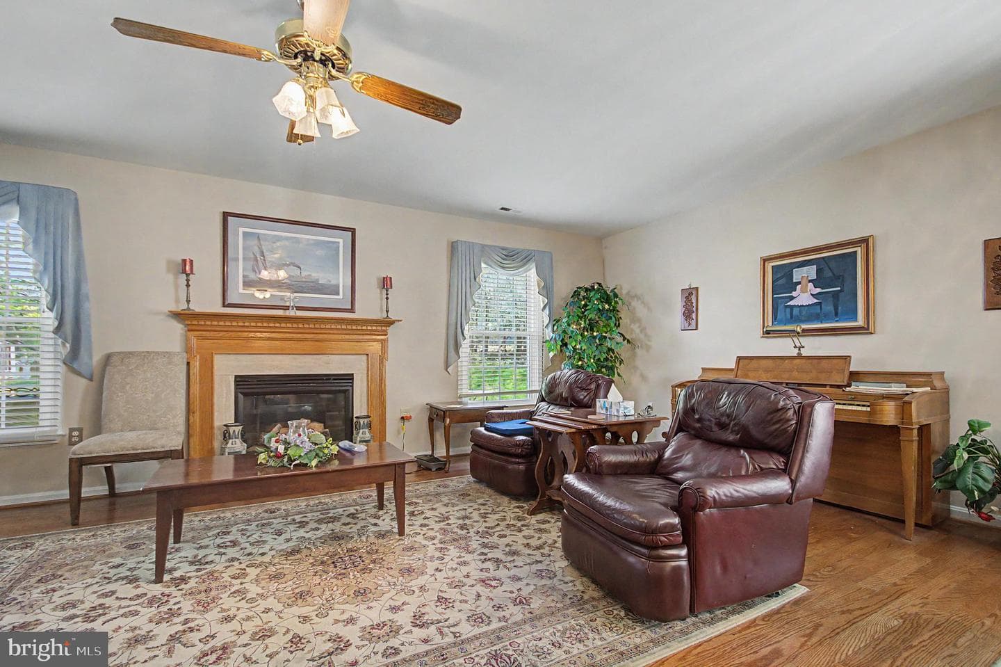 837 Boatswain Way photo 6