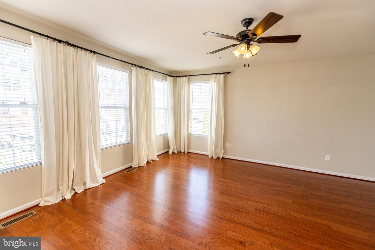 8609 Red Rock Lane photo 8