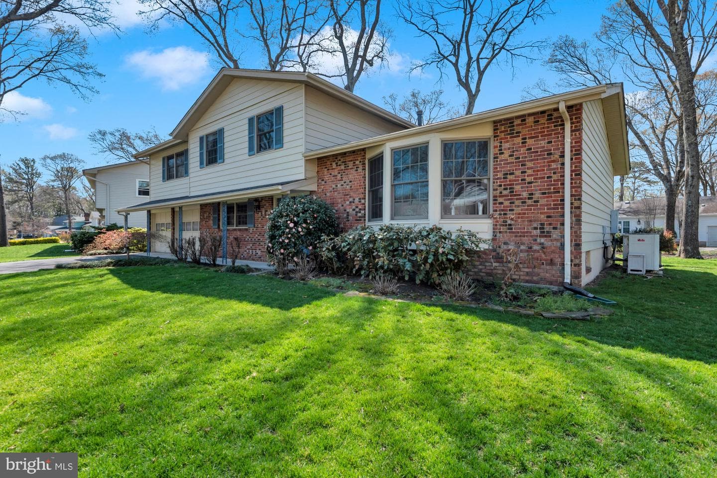 179 Grosvenor Lane photo 4
