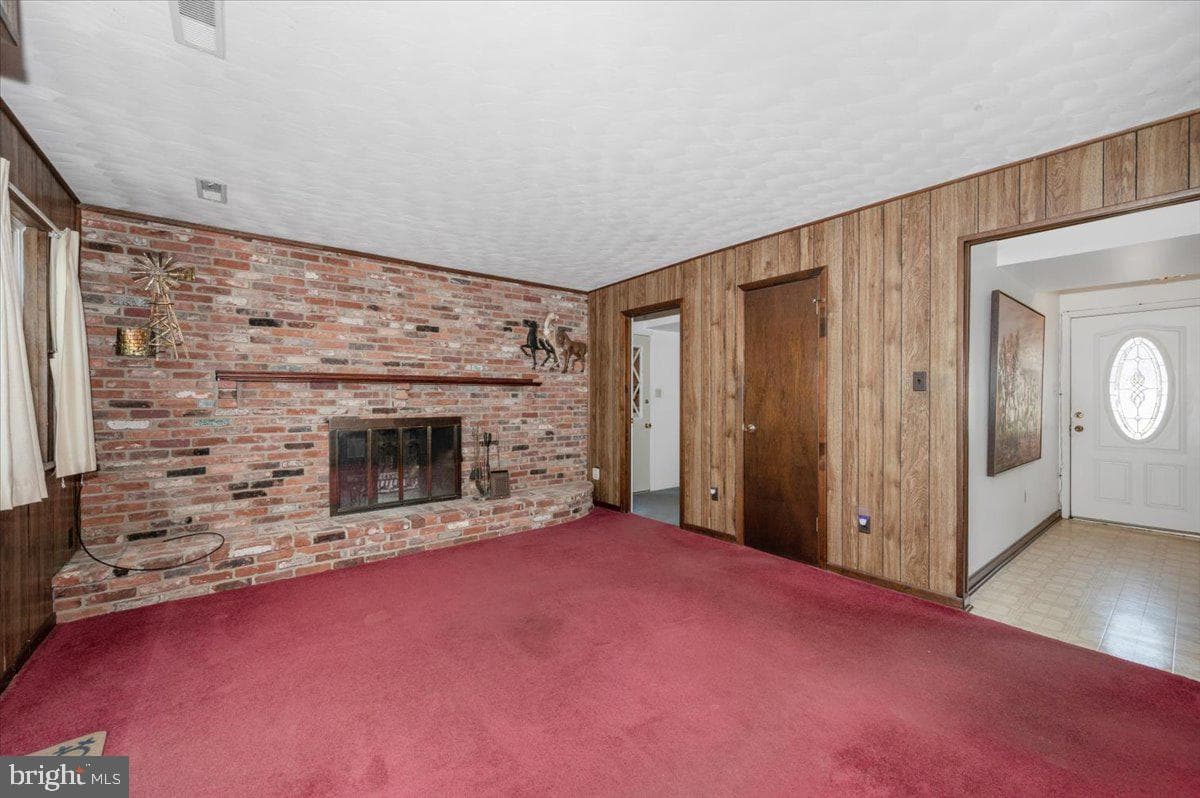 1300 Holliben Road photo 35
