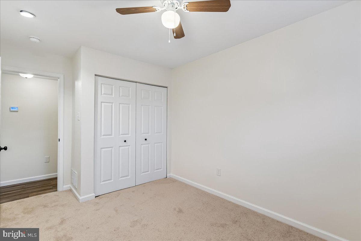 327 Walton Avenue photo 12