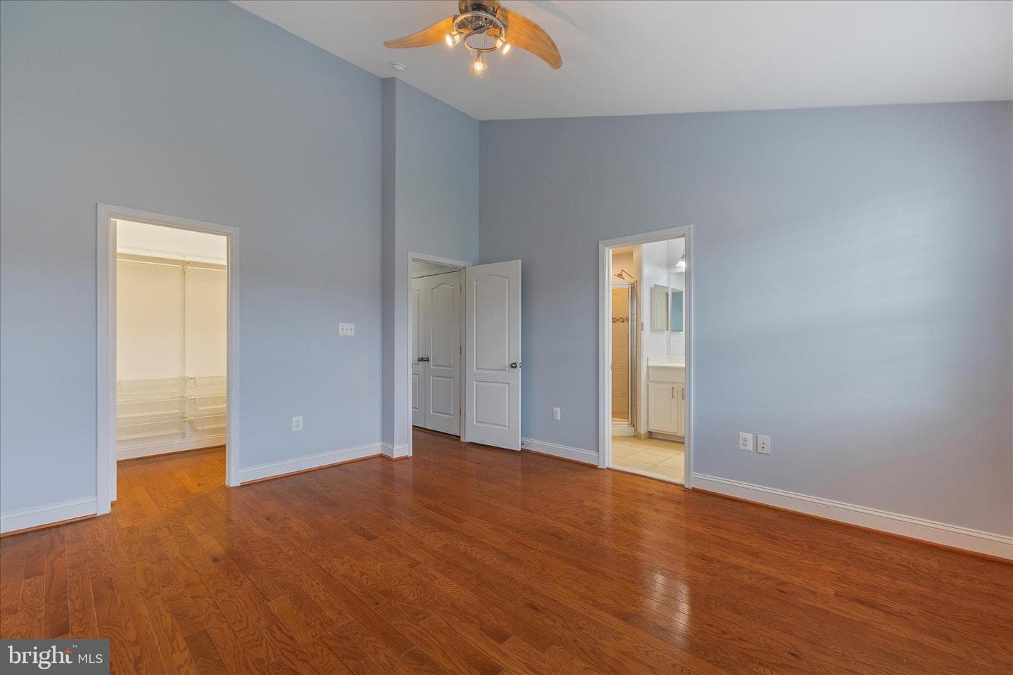 608 S Cherry Grove Avenue photo 20