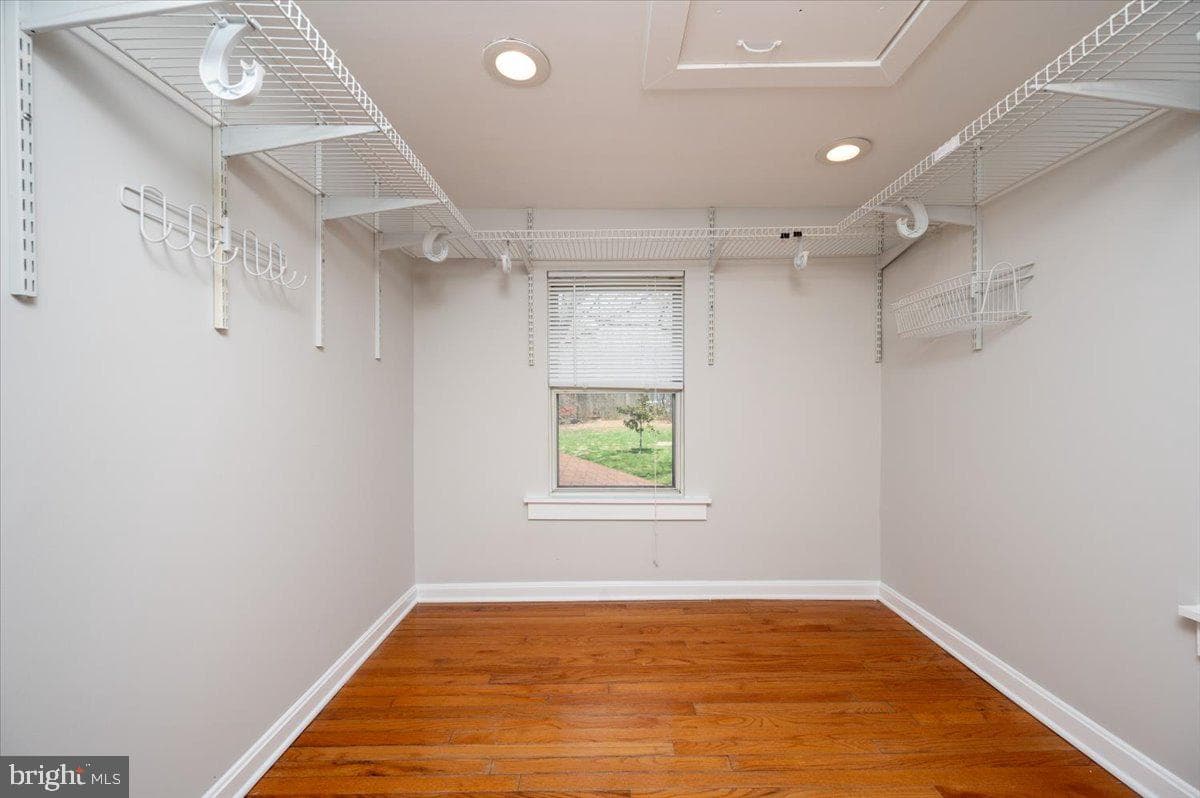 626 Clark Avenue photo 21