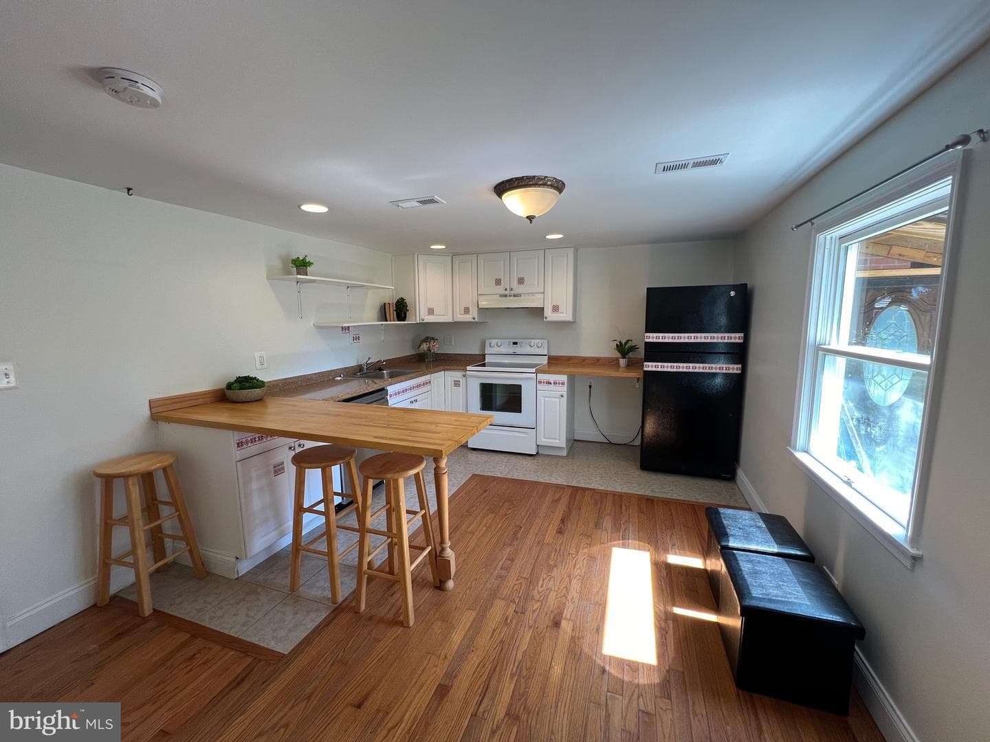 626 Clark Avenue photo 35