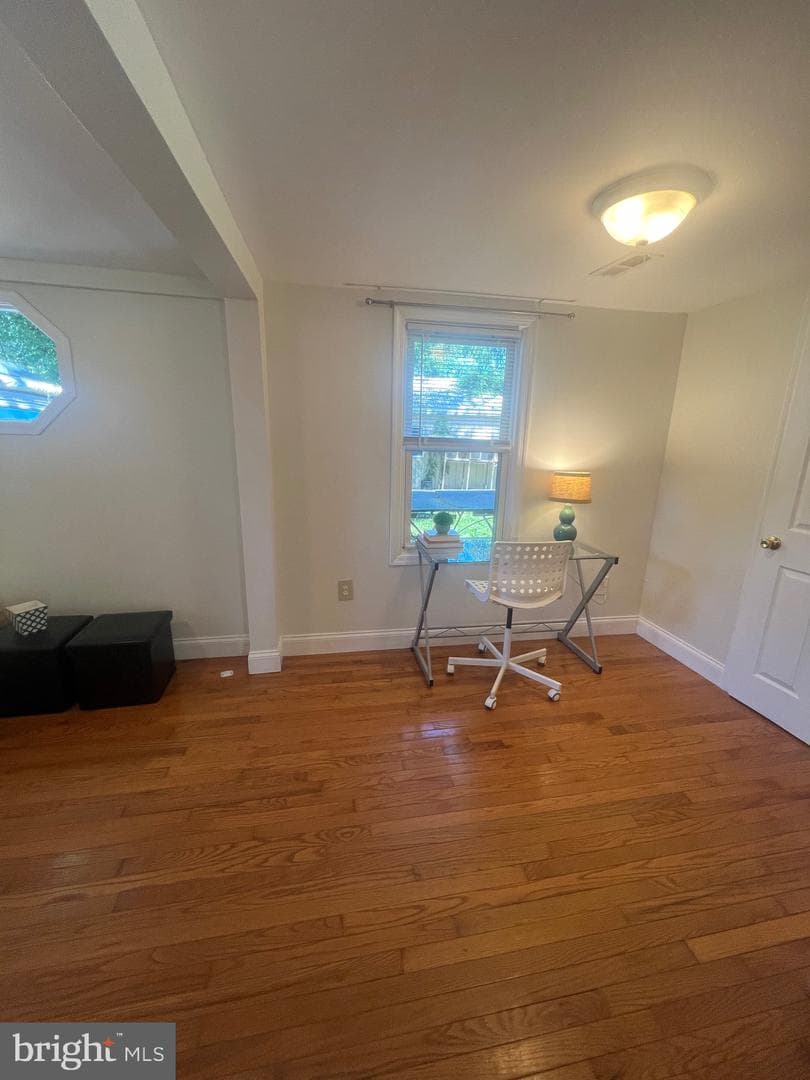 626 Clark Avenue photo 41