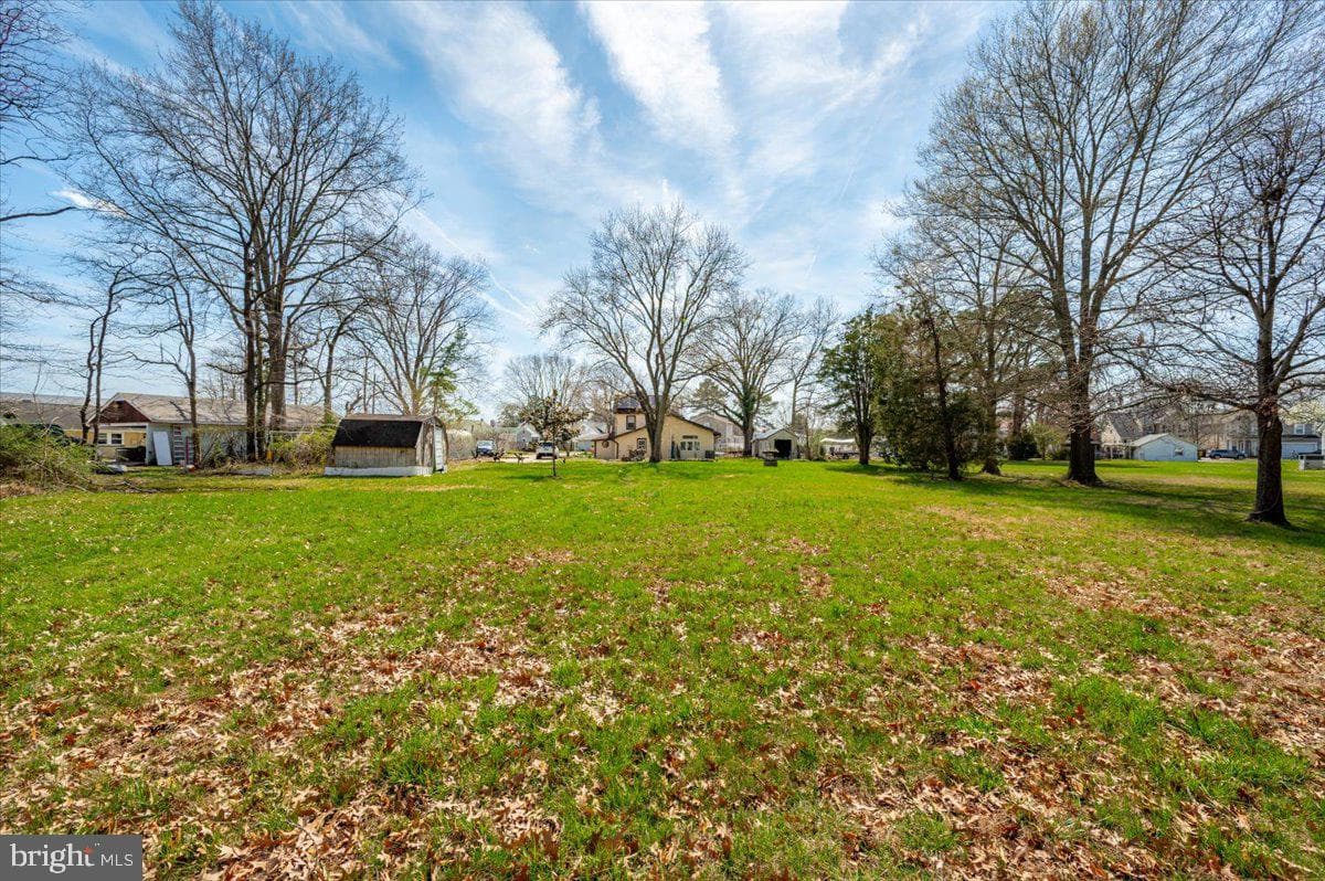 626 Clark Avenue photo 46