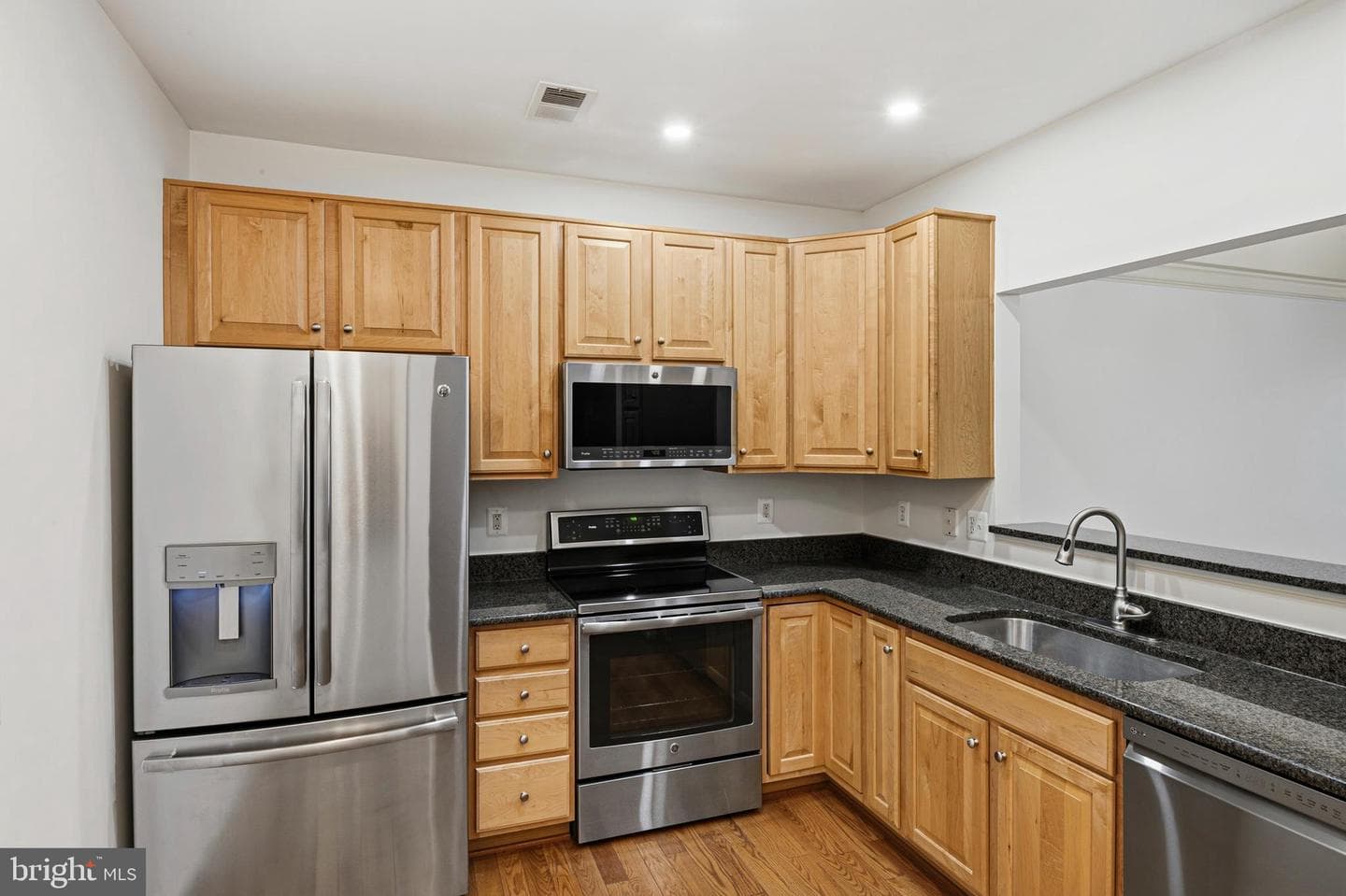 8601 Roaming Ridge Way #304 photo 3