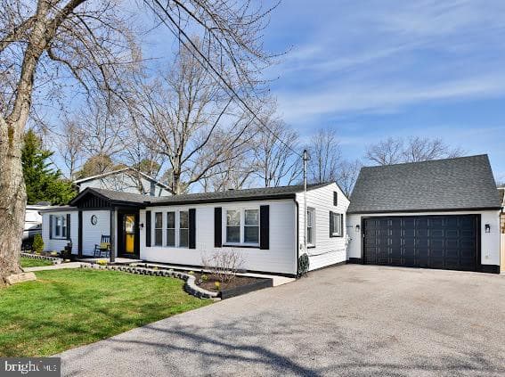 8039 Stone Haven Drive photo 3