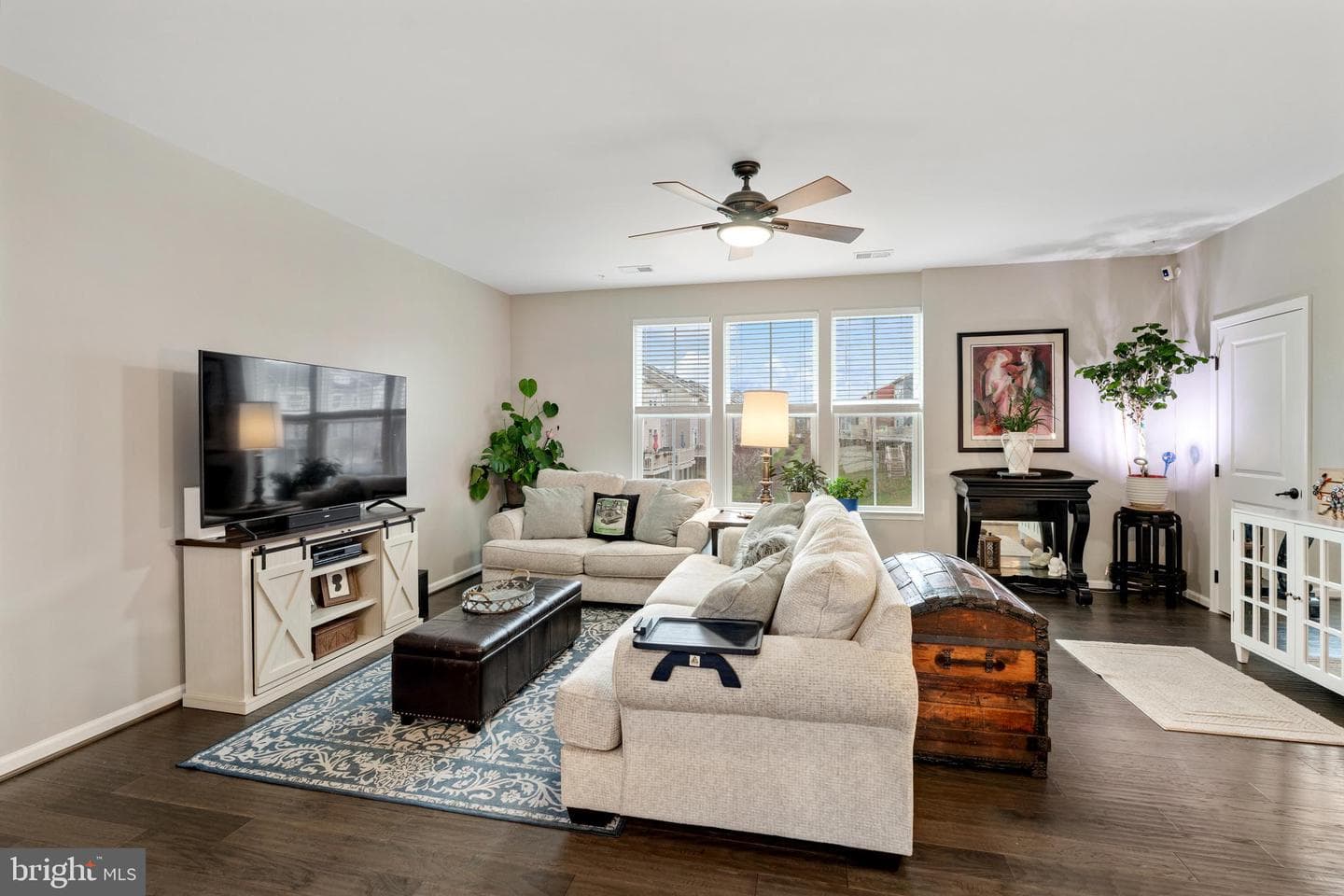 8058 Elton Street photo 10