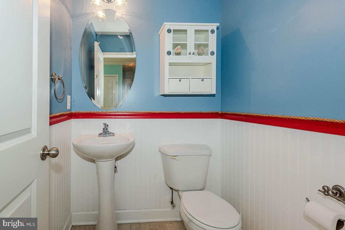 647 210th Street photo 15