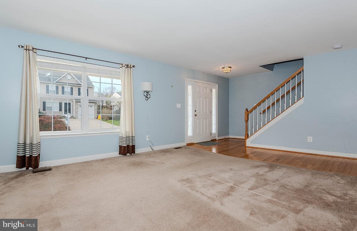 647 210th Street photo 8