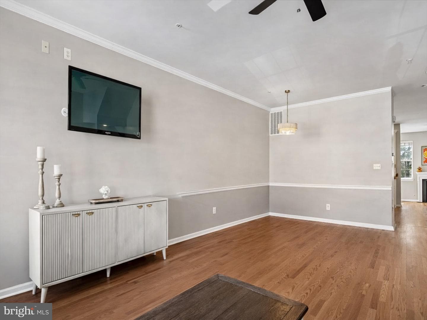 7326 Mockingbird Circle photo 7