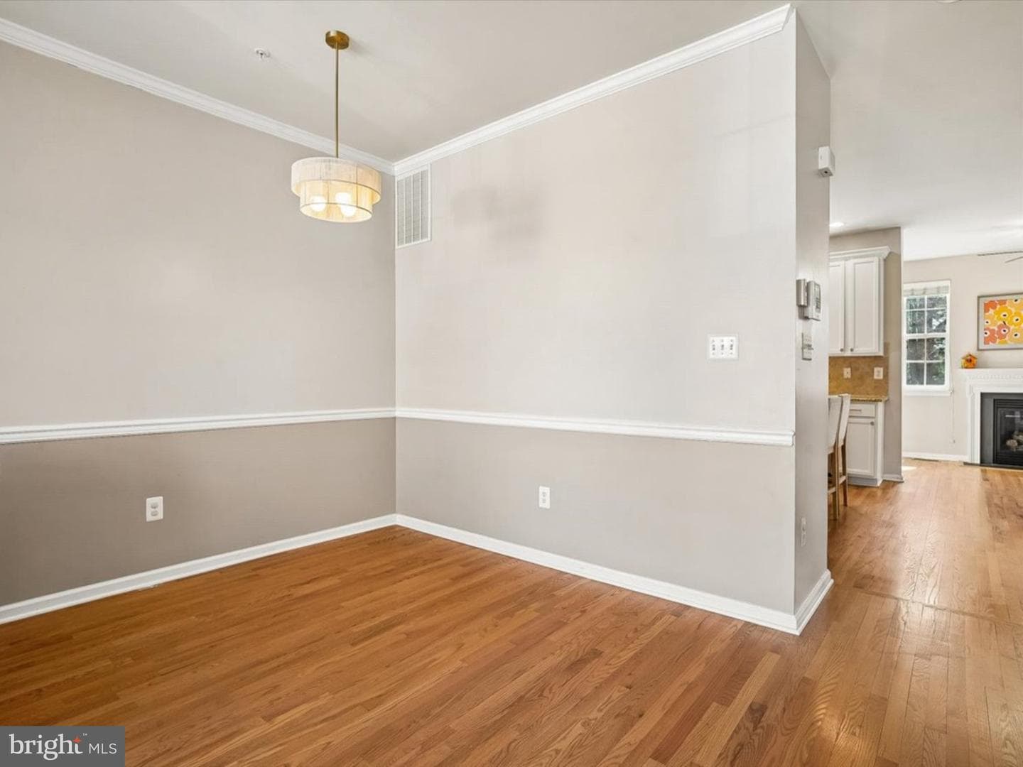 7326 Mockingbird Circle photo 8