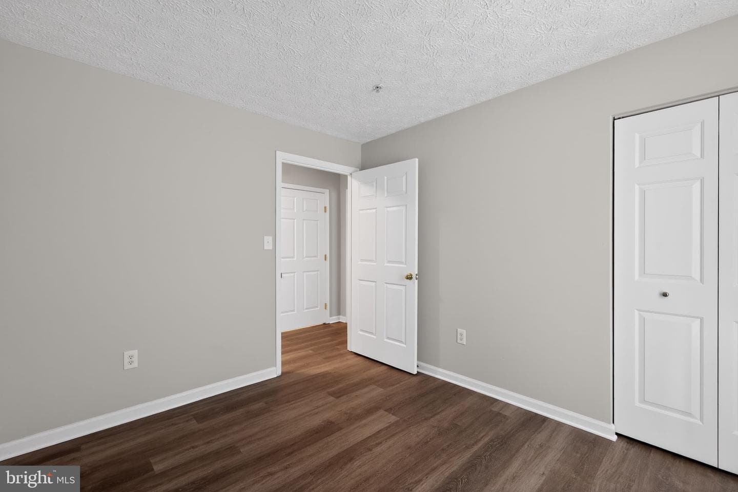 2400 Autumn Harvest Court #104 photo 10