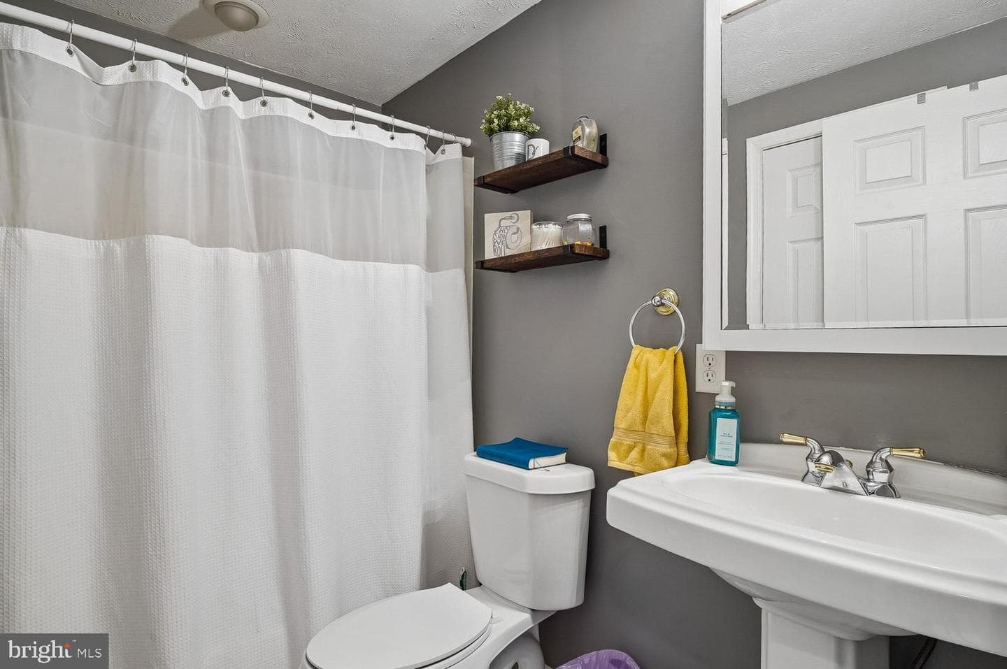 1643 Revell Downs Drive photo 29