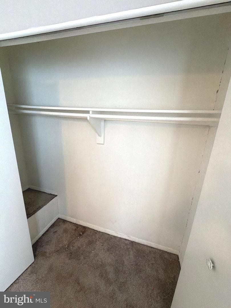 427 Hardmoore Court photo 25