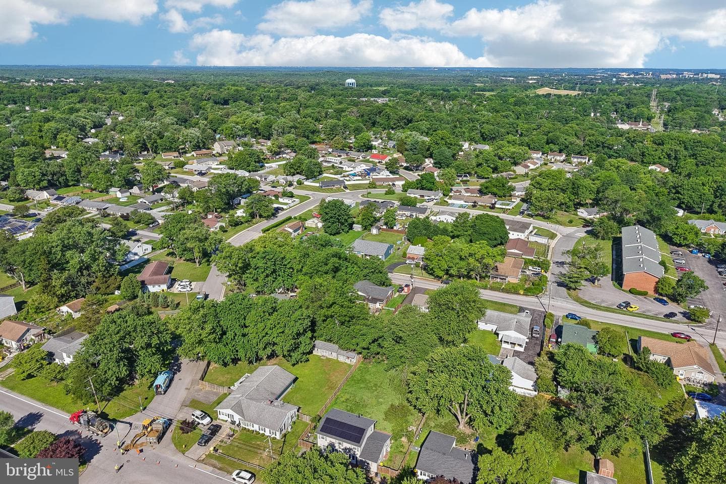 496 Bruce Avenue photo 49