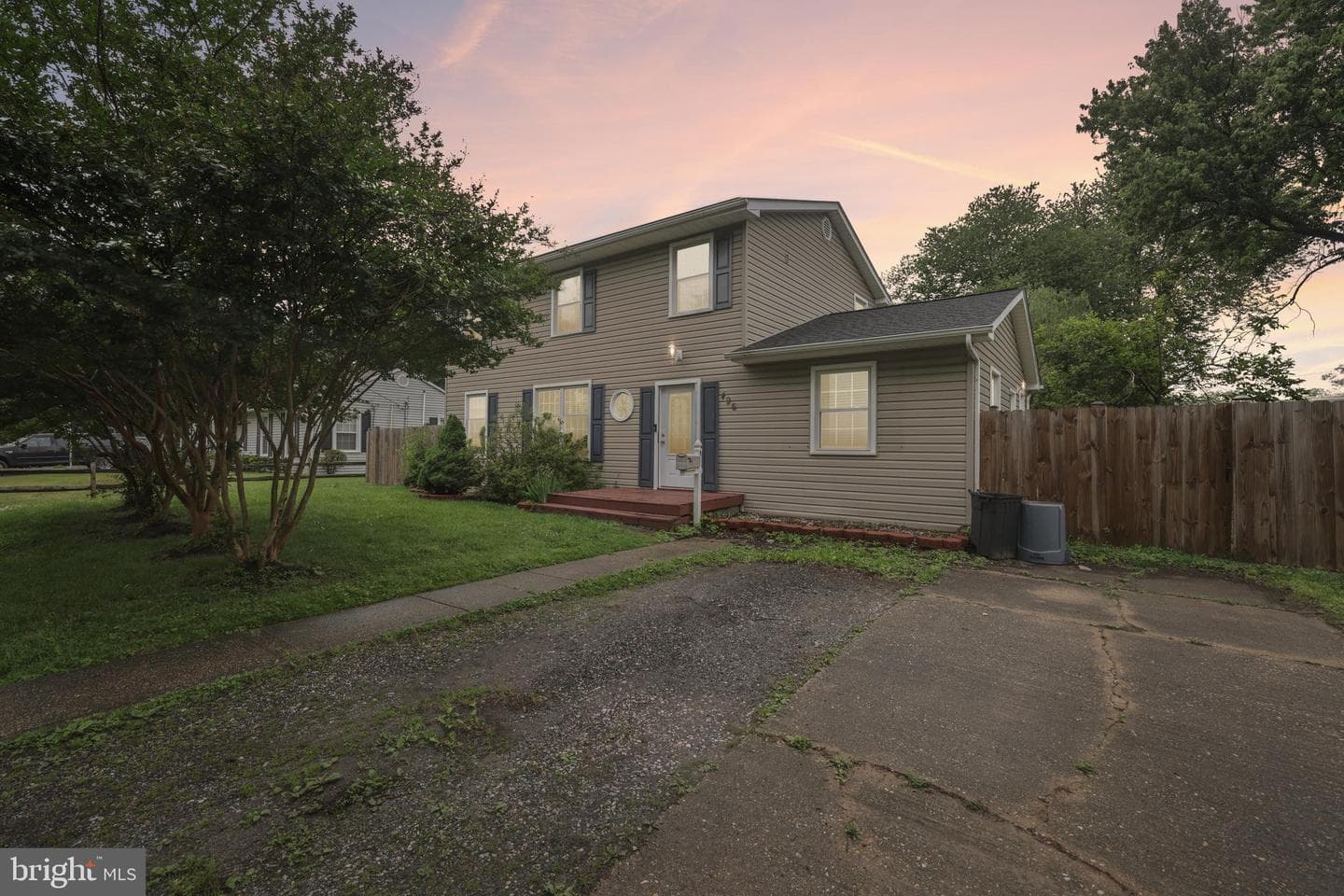 496 Bruce Avenue photo 67