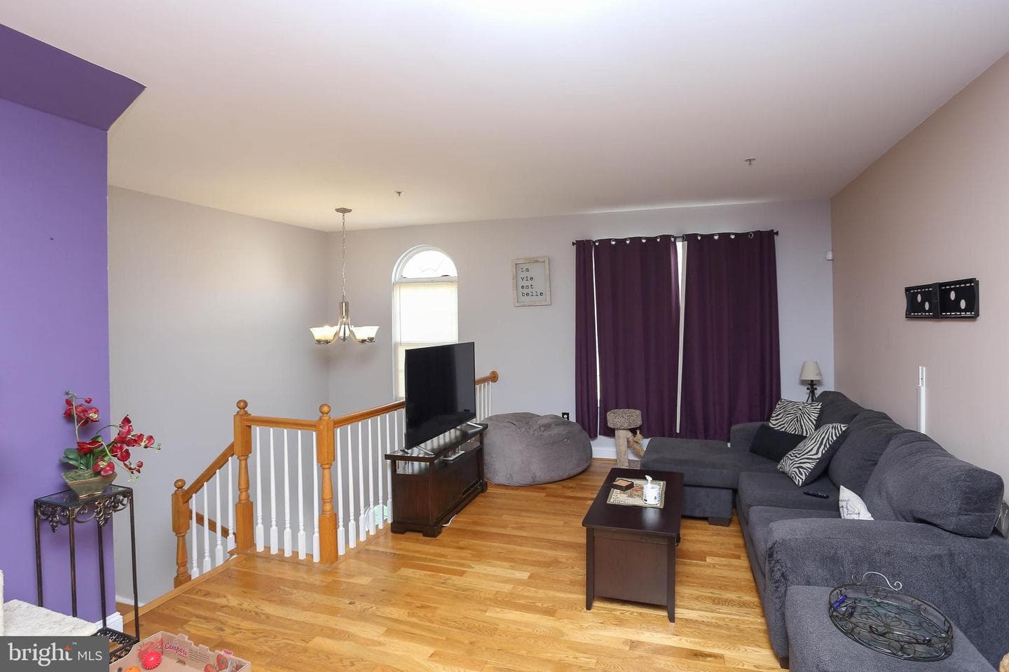 8023 Apple Valley Drive photo 15