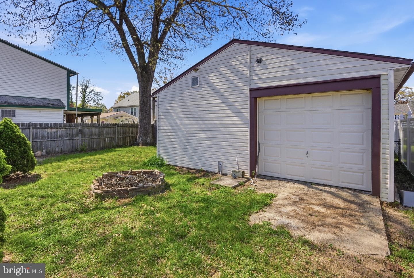708 213th Street photo 22