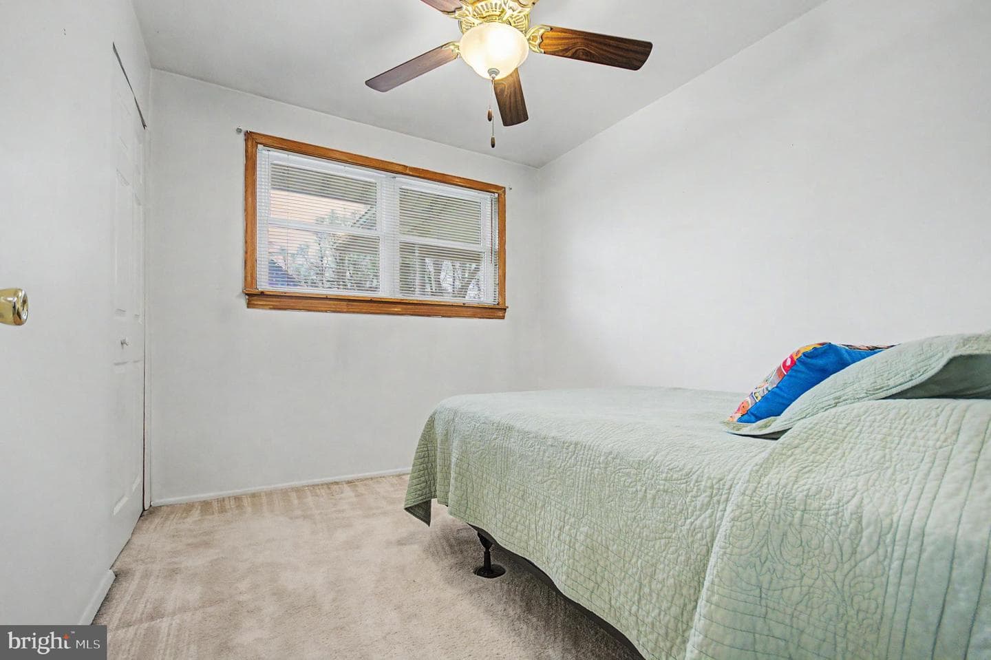 100 1st Street photo 14