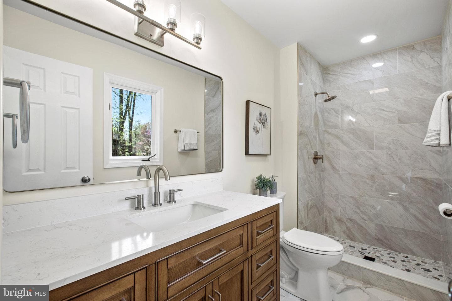 5606 Bay Breeze Court photo 21