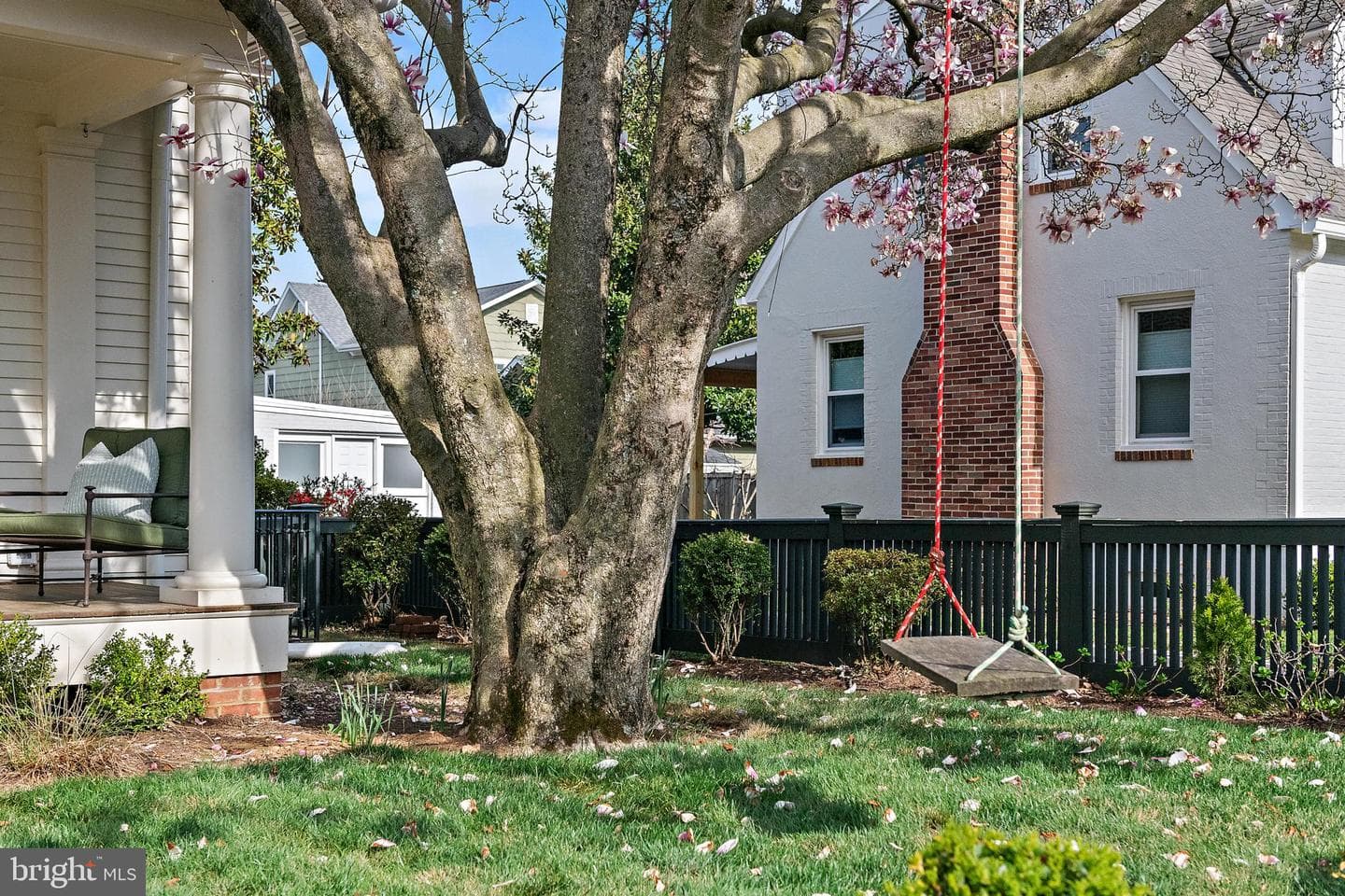 313 Washington Street photo 97
