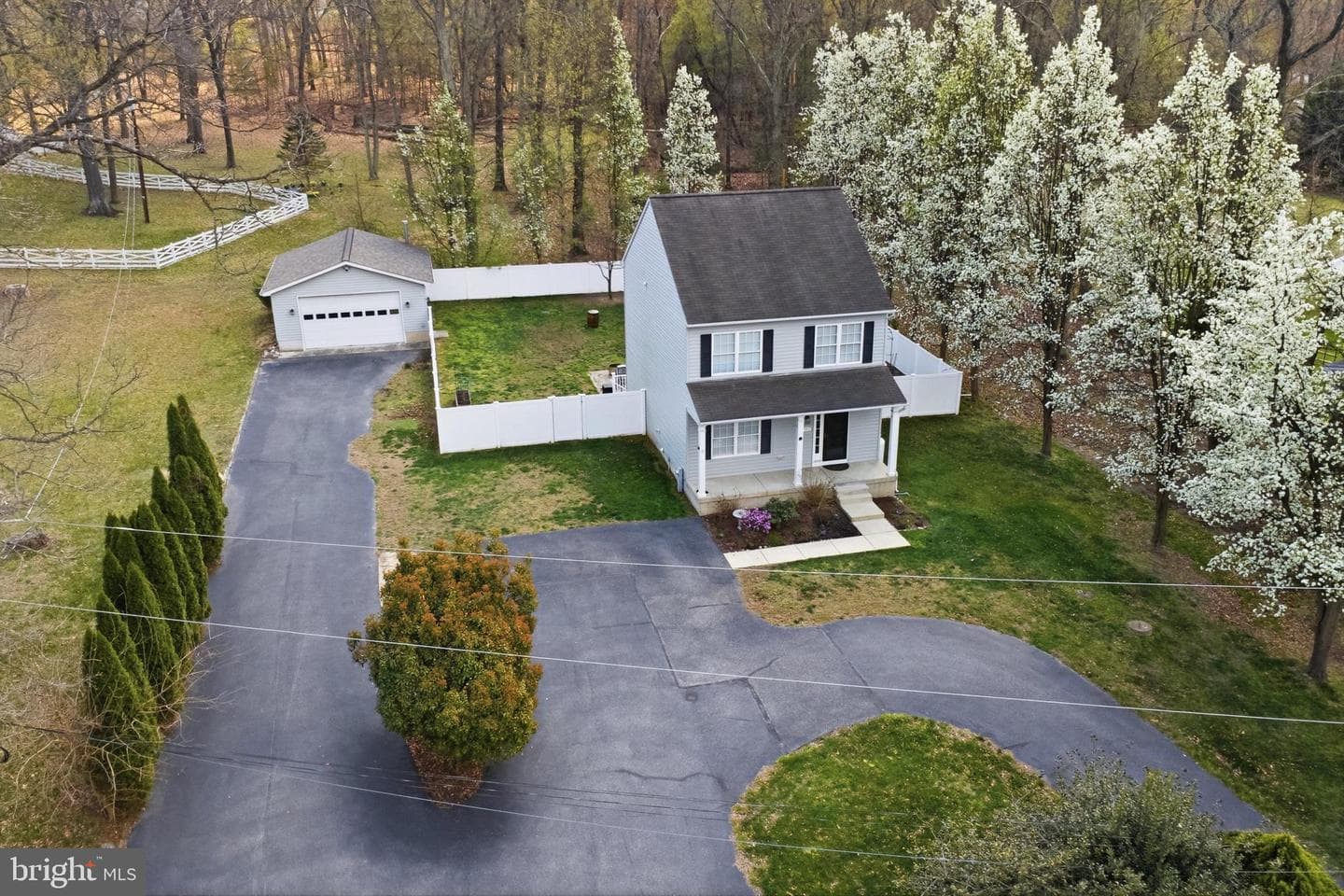 7717 Colonial Beach Road photo 2