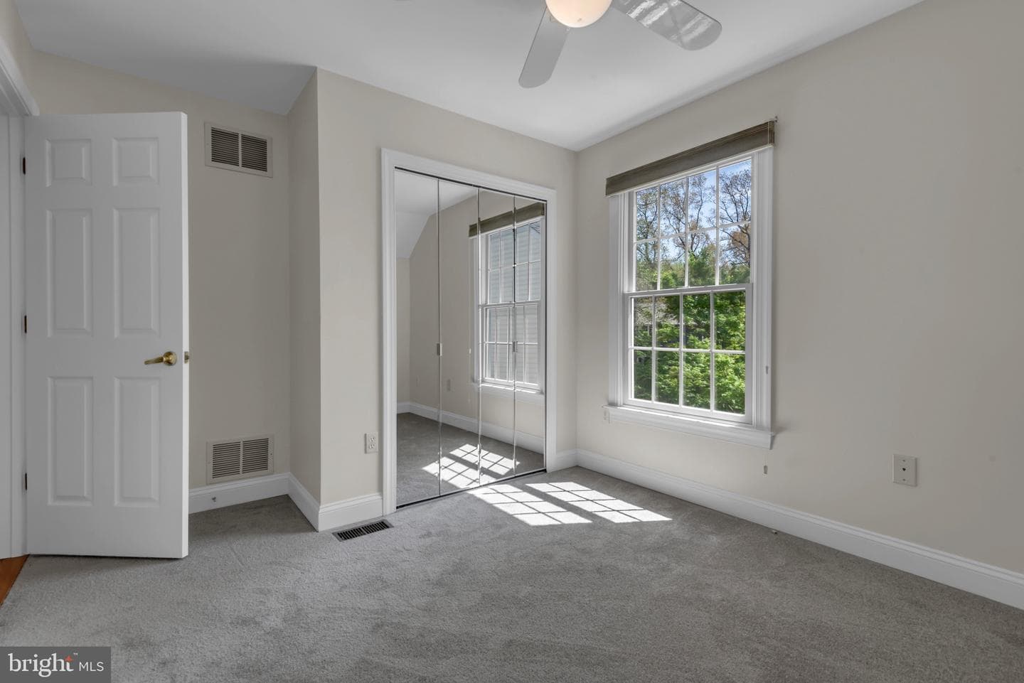 108 Clairedge Court photo 34