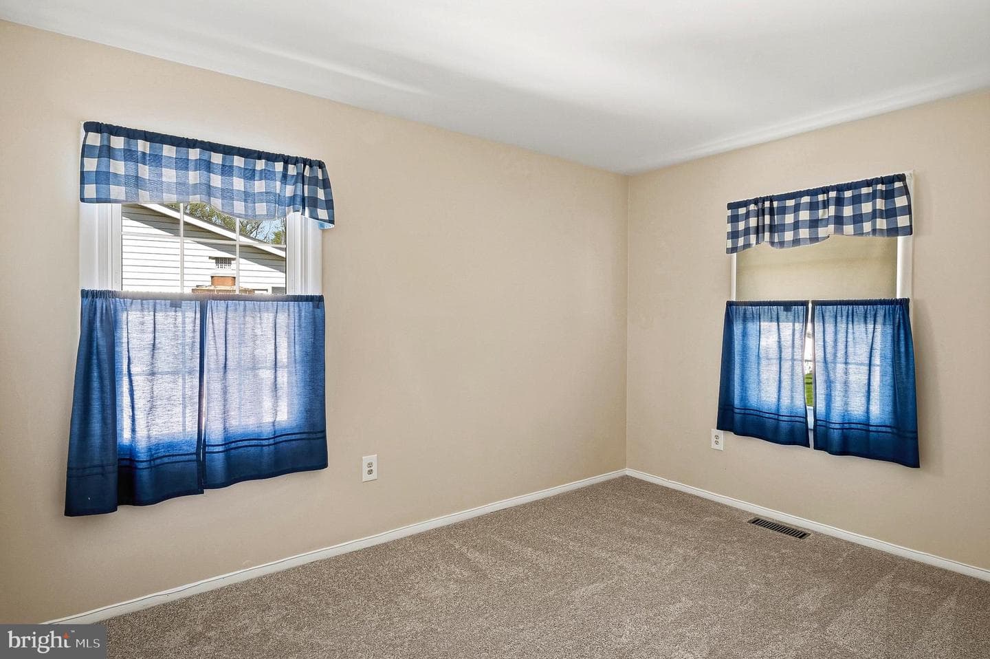 982 Fall Circle Way photo 18