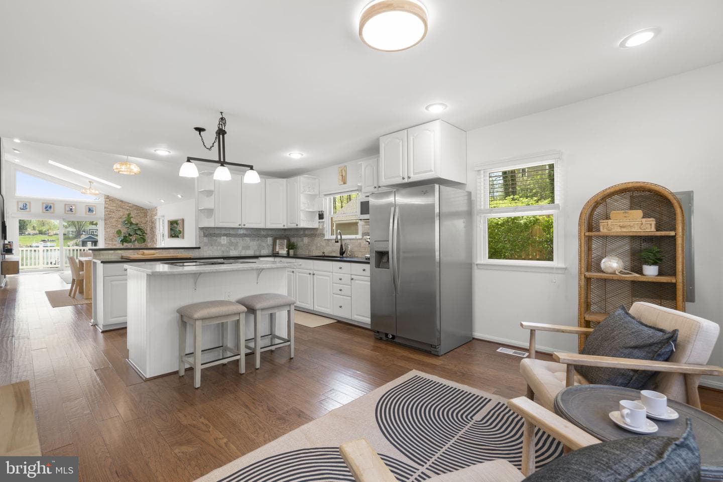 25 Leeland Road photo 12