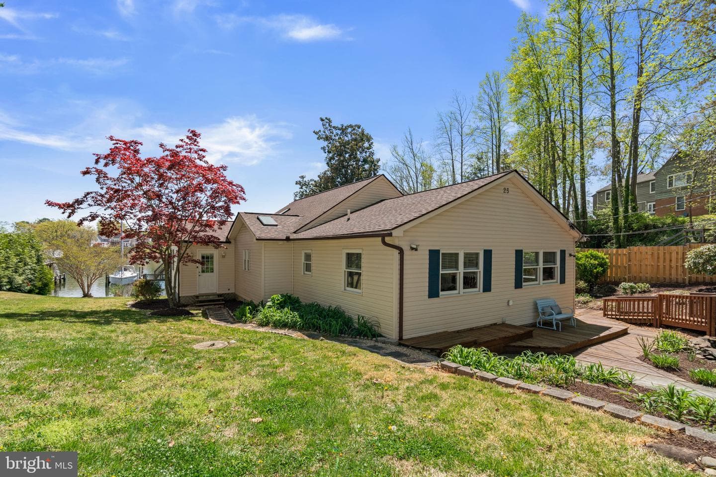25 Leeland Road photo 36