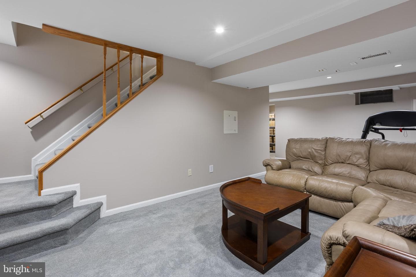 591 Pinedale Drive photo 34