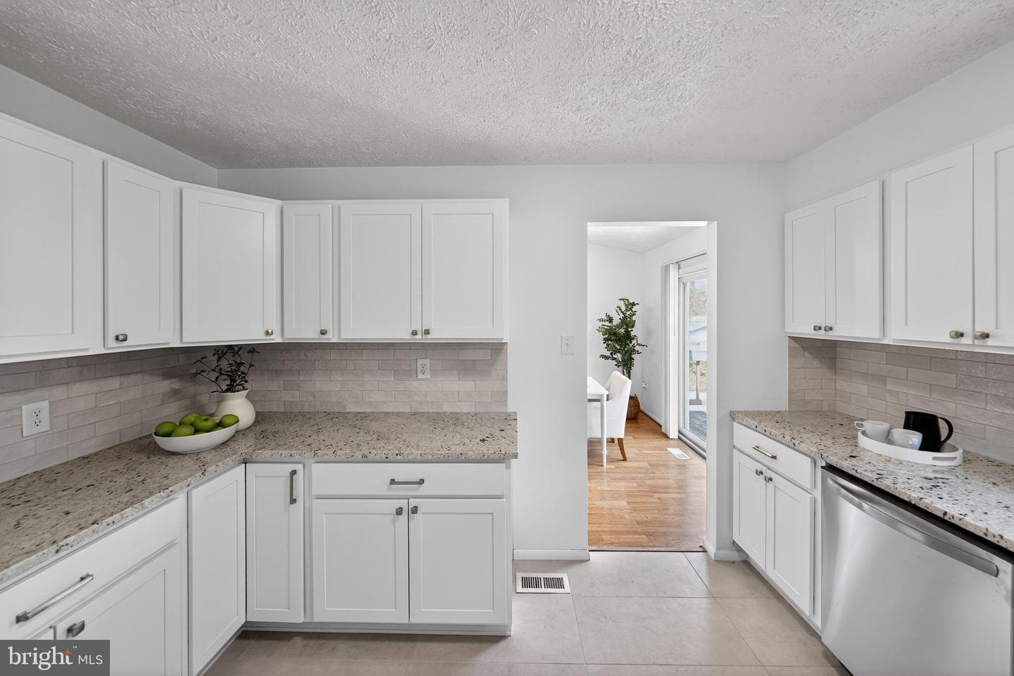 1108 Silverleaf Drive photo 7