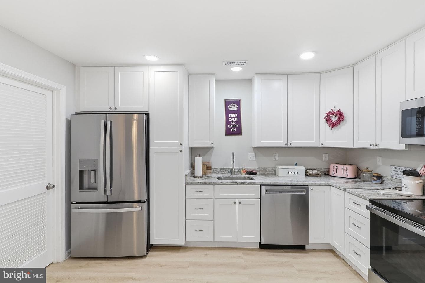 905 Yardarm Lane photo 10