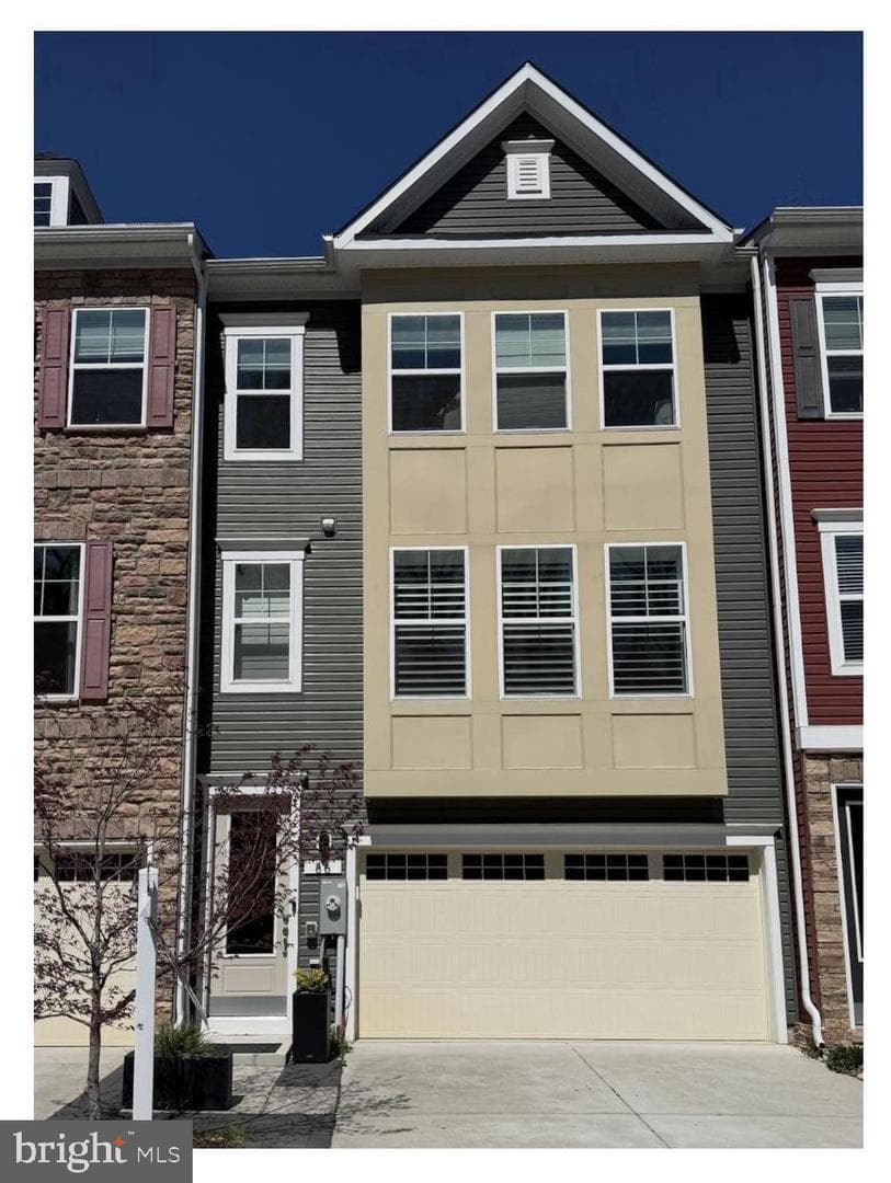 86 Shadbush Way
