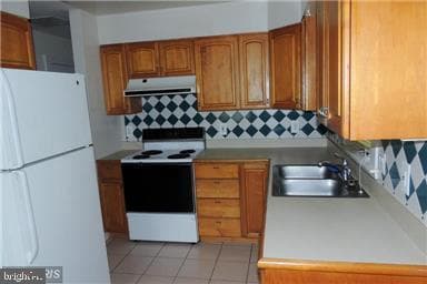5985 4th Street photo 6