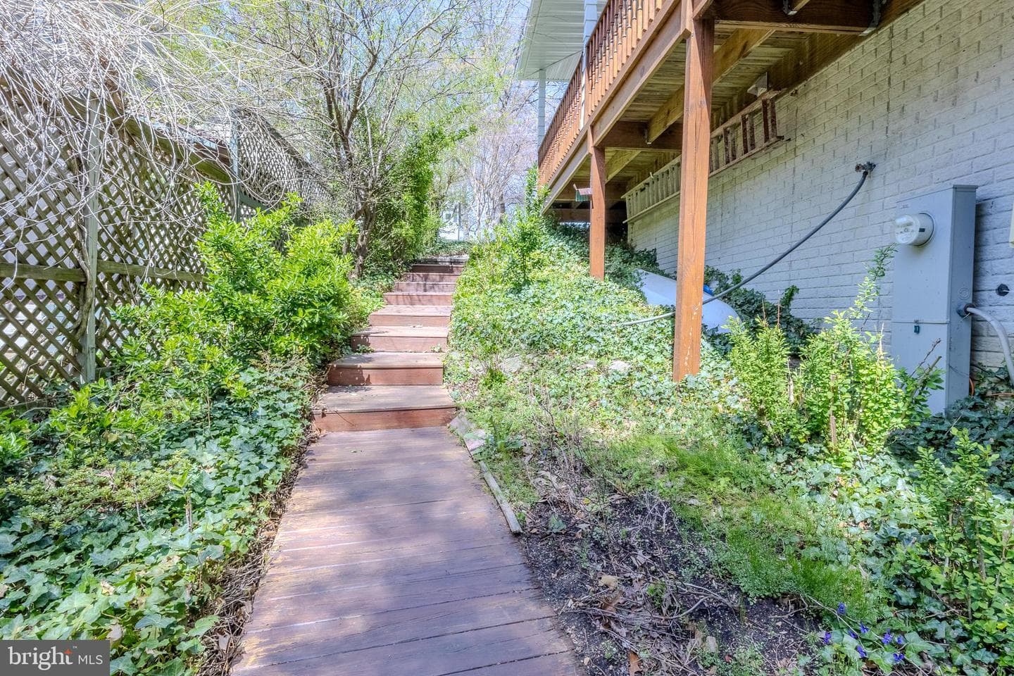 333 S Riverside Drive photo 39