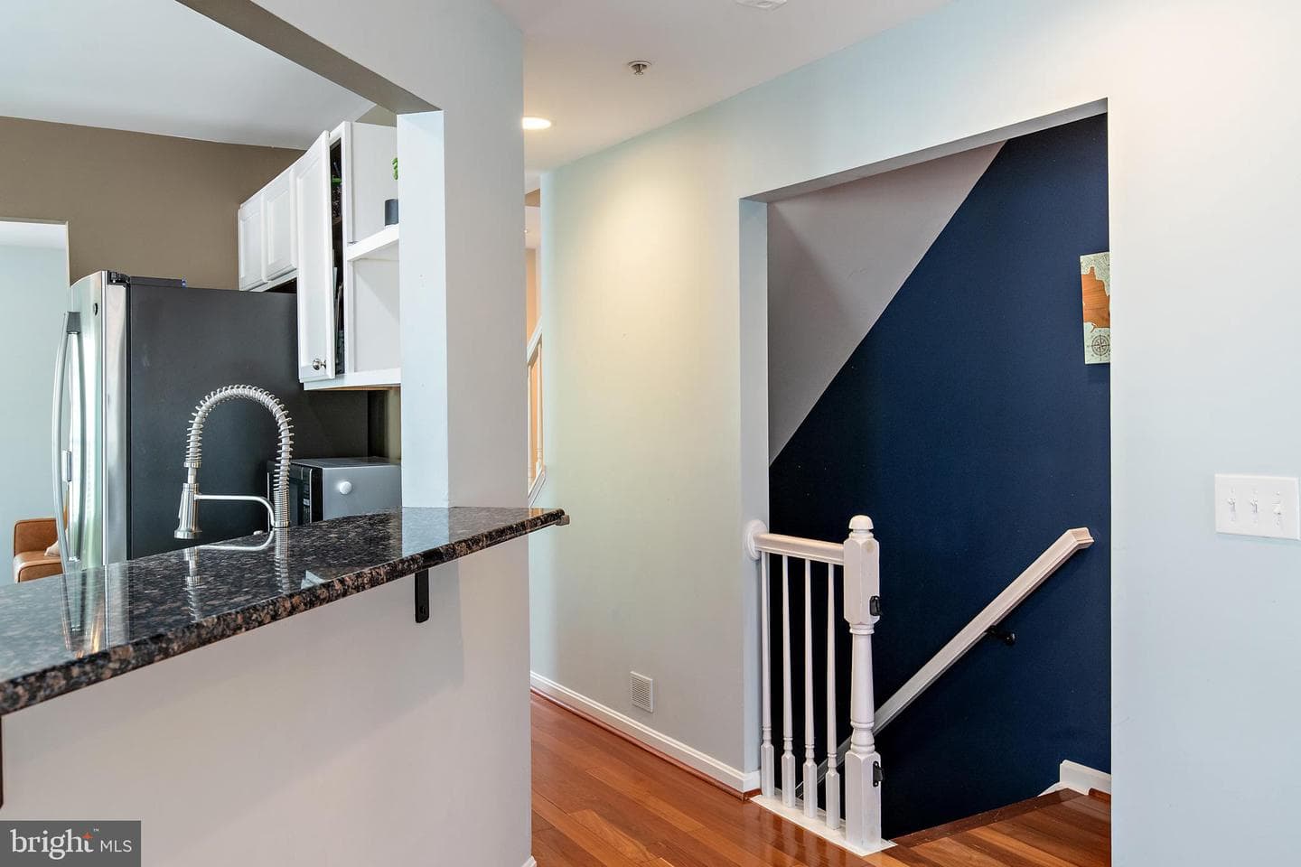 611 Bellerive Court photo 36