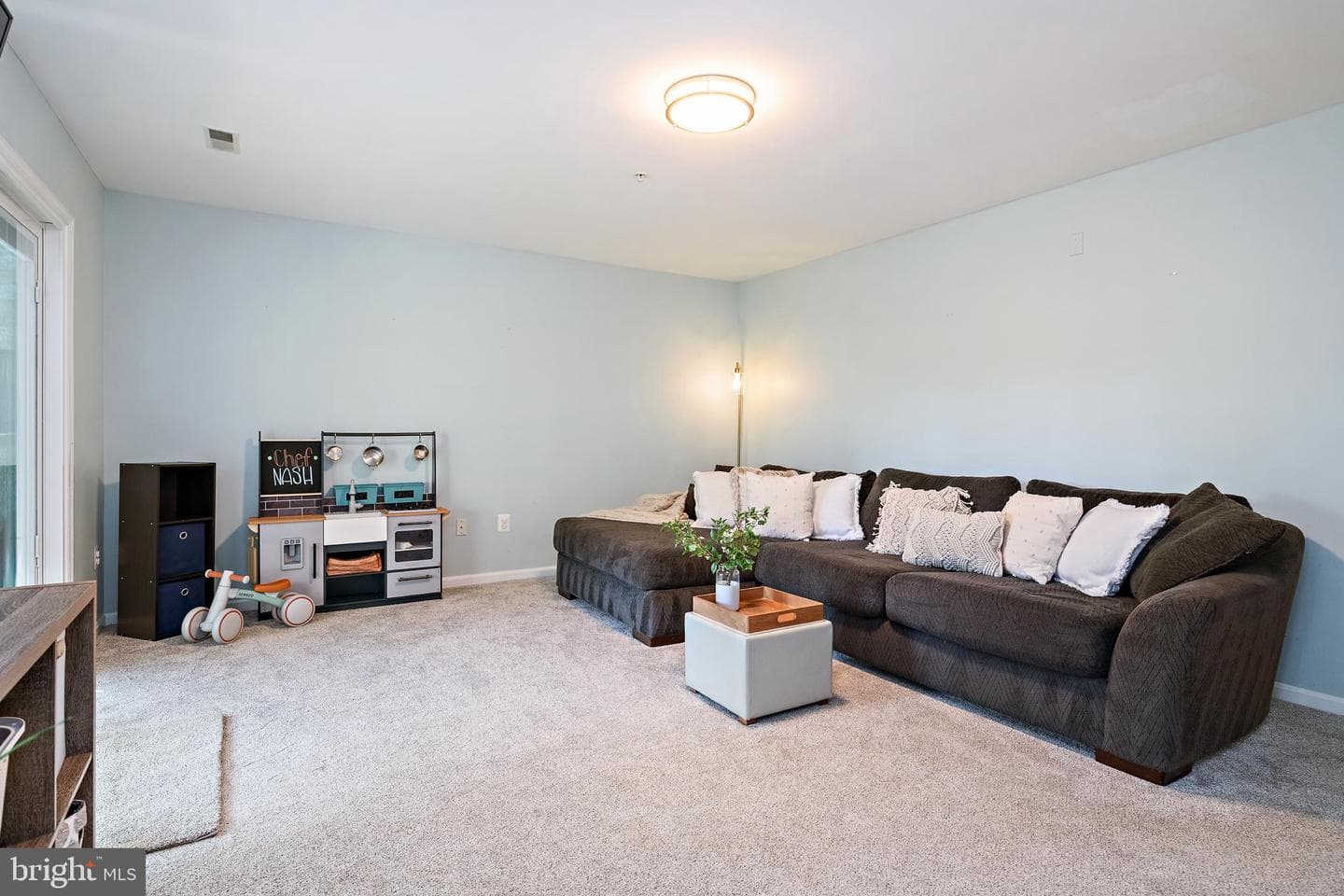611 Bellerive Court photo 44