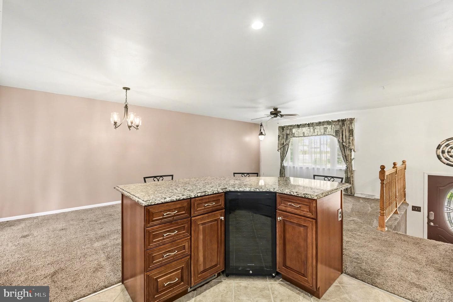 804 White Avenue photo 8