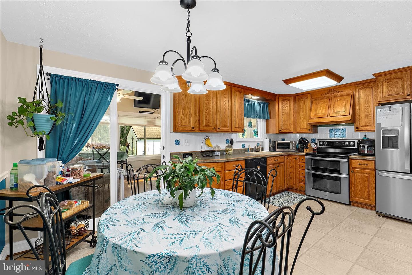 379 Dublin Drive photo 9