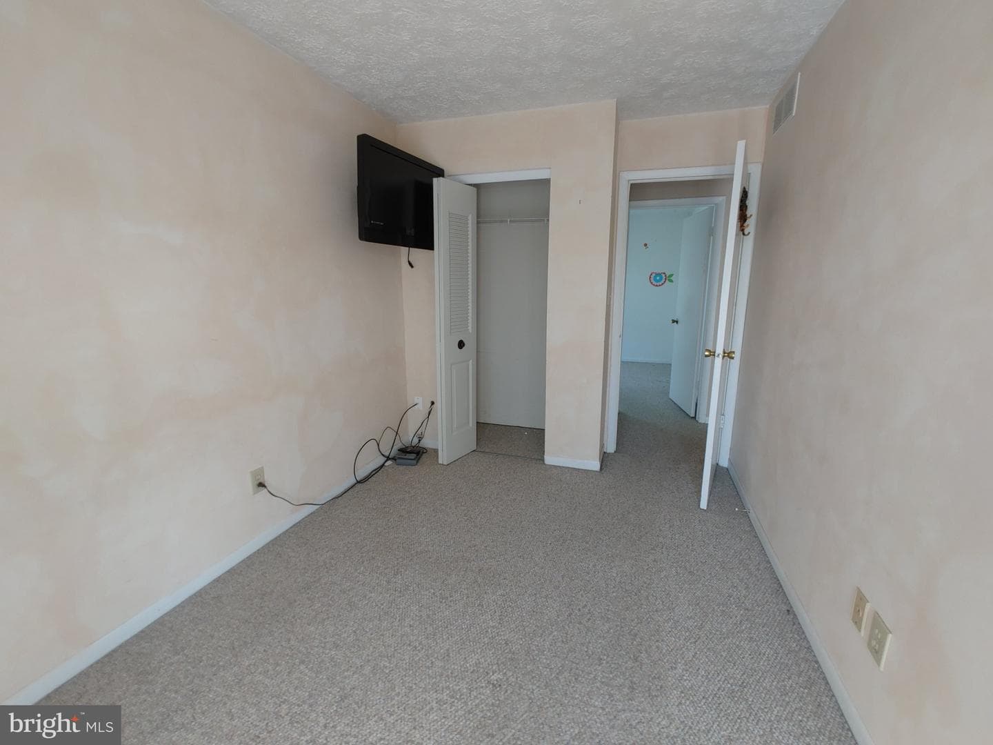 204 Granada Road photo 14