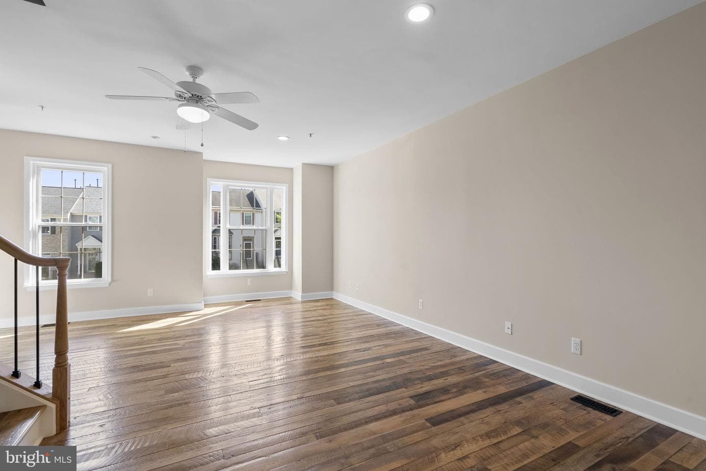 1304 Hill Born Drive photo 6