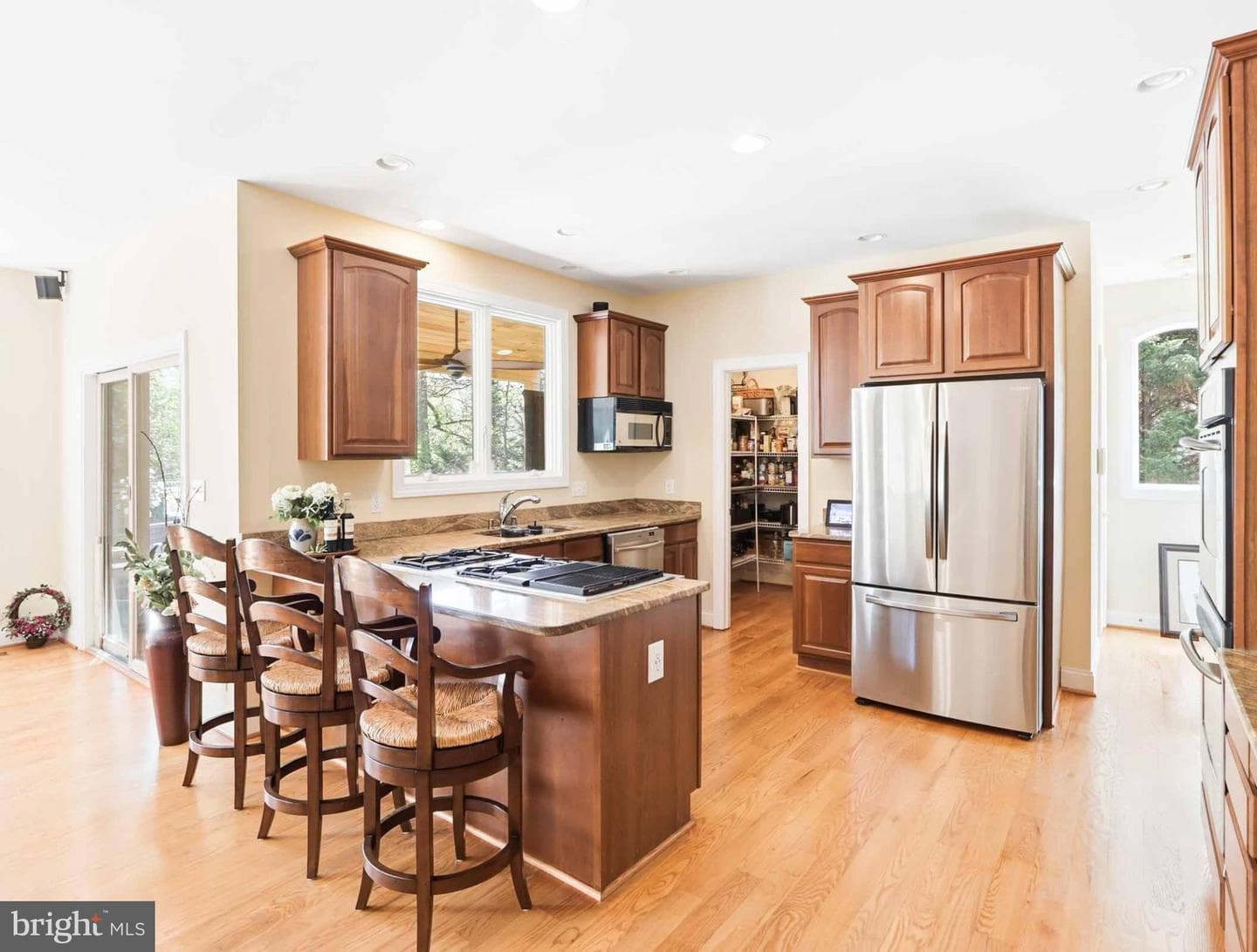 311 Riverdale Road photo 19