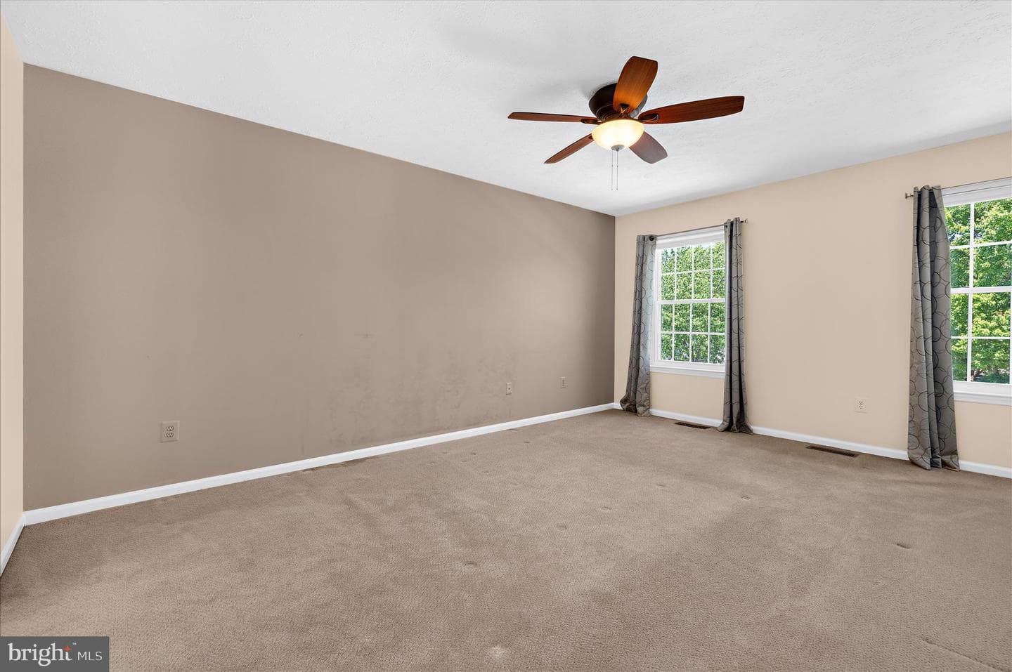 7845 Crossbay Drive photo 25