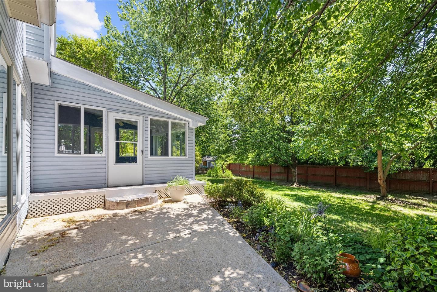 7845 Crossbay Drive photo 54