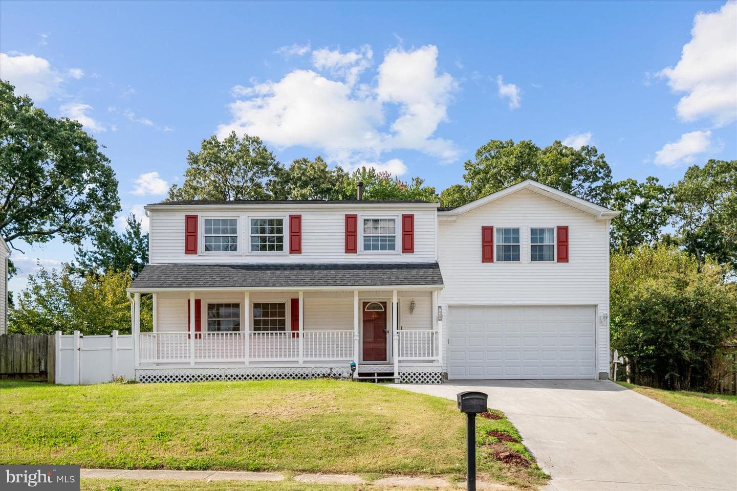 720 Hyde Park Drive photo 4